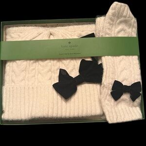 Kate Spade Scarf Hat and Arm Warmers!